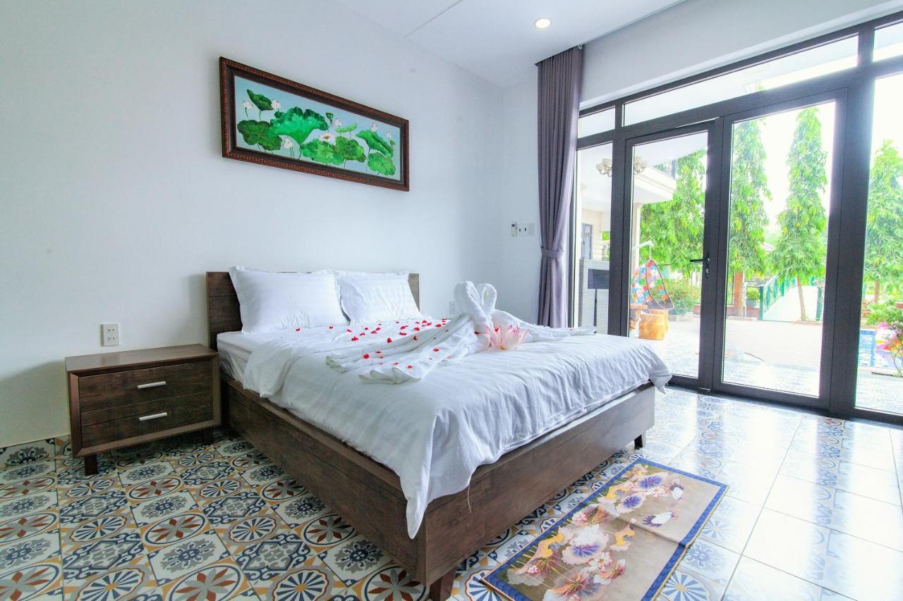 Khu Nghi Duong Huong Sen - Binh My, Cu Chi Hotel Ho Chi Minh City Exterior photo